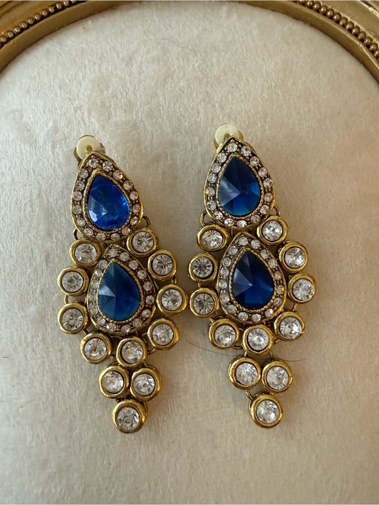 Jewelry - Elegant Vintage Gold-Tone Drop Earrings with Blue Teardrop Stones Clip On’s